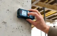 Лазерный дальномер BOSCH GLM 80 Professional (0.601.072.300) Лазерный дальномер BOSCH GLM 80 Professional (0.601.072.300)