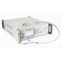 Опорный источник 27 ГГц с низким фазовым шумом Fluke 96270A/HF/75/S Опорный источник 27 ГГц с низким фазовым шумом Fluke 96270A/HF/75/S